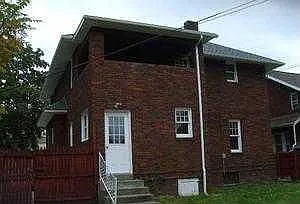 1516 Chestnut St photo 1