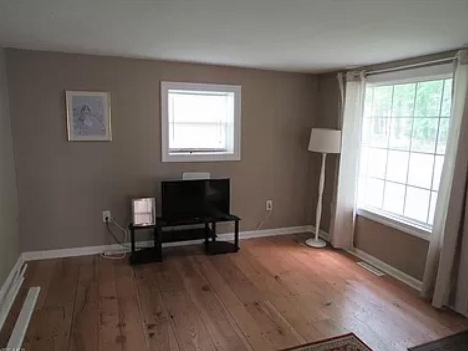 8308 Bellflower Rd, Mentor, OH 44060 Zillow