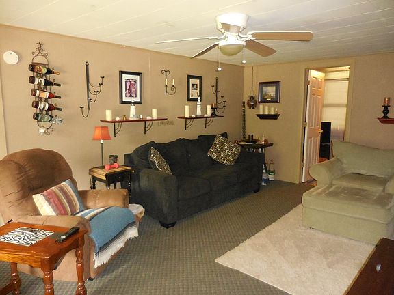 2nd image of 665 Don Ave