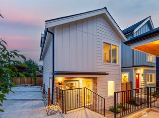 9220 4th Ave NW, Seattle, WA 98117