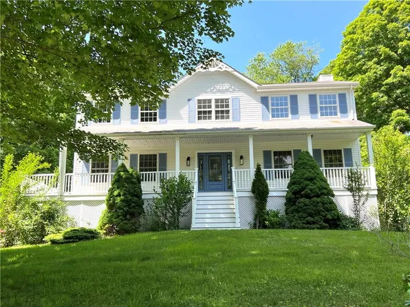 179 Oak Ridge Circle, Mahopac, NY 10541