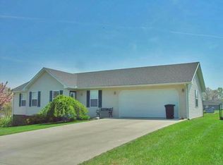 254 Canterbury Dr, Science Hill, KY 42553