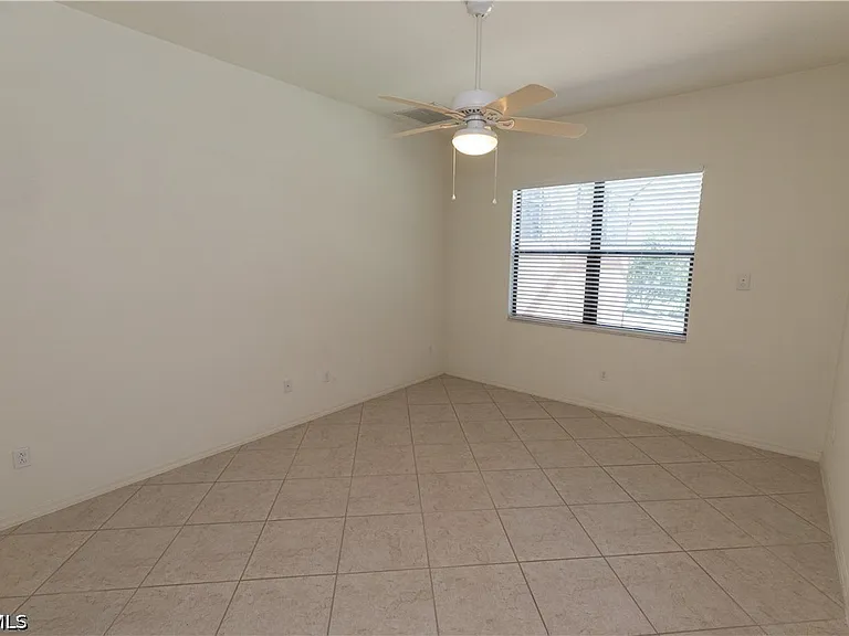 11108 Esteban Dr — Photo 15