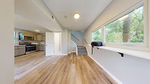 132 Goodall St #R Photo 1 132 Goodall St #R Photo 1