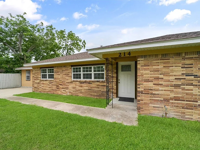 214 Schilling St — Photo 28