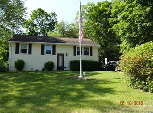 1 Thompson St, Ledyard, CT 06339