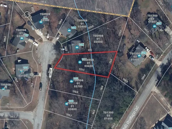 104 Stone Brook Ct, Taylors, SC 29687