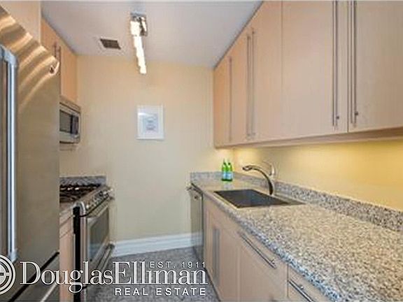 5th image of 2 Columbus Ave APT 5B