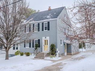 621 Roslyn Ave, Erie, PA 16505
