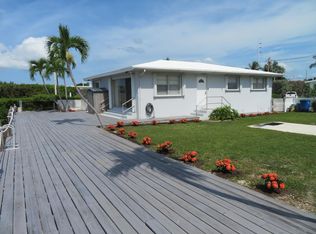 1 Clara Blvd, Key Colony Beach, FL 33051