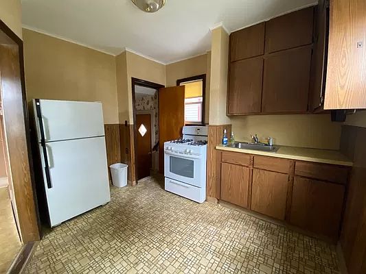 2nd image of 89-15 212th Pl