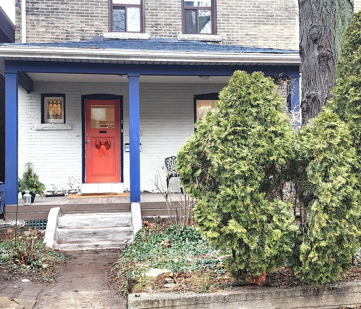 Building Photo - 360 Sorauren Ave #BASEMENT
