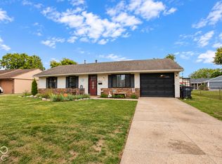 1021 Eastlawn Dr, New Whiteland, IN 46184