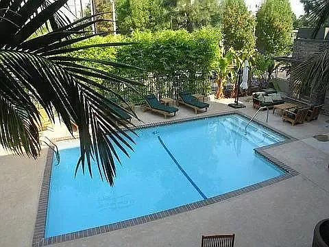 Pool!