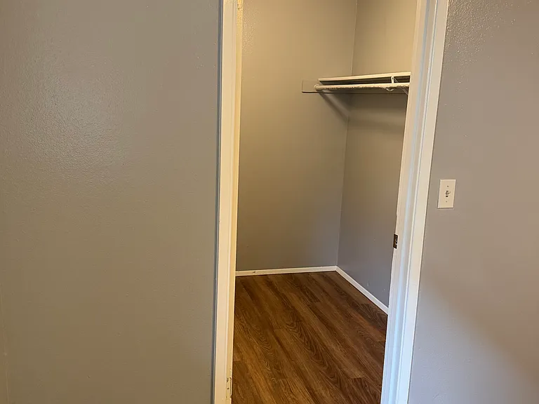 2132 NE Barberry Ct — Photo 15