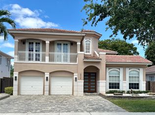 6934 NW 113th Pl, Doral, FL 33178