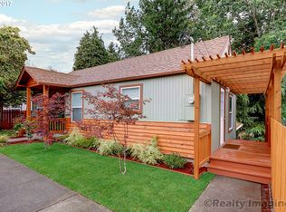 609 Mount Hood St, Oregon City, OR