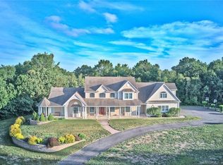 10 Jacqueline Dr, Wolcott, CT 06716