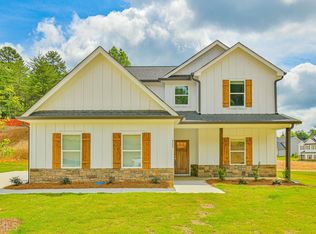 6591 River Station Dr, Lula, GA