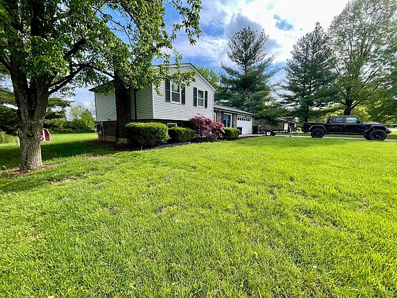2nd image of 3638 Gary Dr