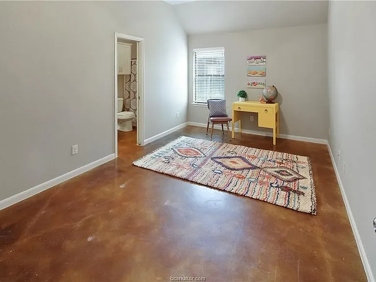 4289 Hollow Stone Dr — Photo 25