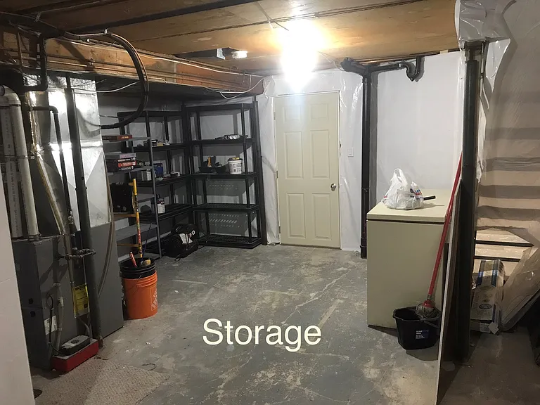 10 Kurt Ave — Photo 9