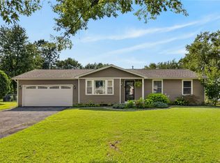 21 Horatio Ln, Rochester, NY 14624