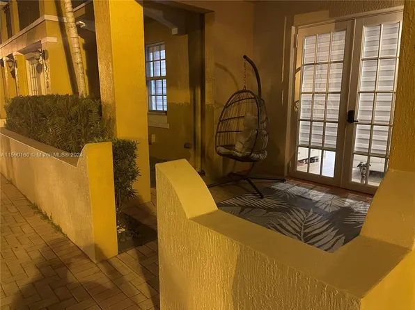 478 SW 147th Ave #4614, Hollywood, FL 33027