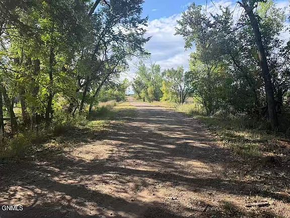 3rd image of 8801 Apple Creek Rd