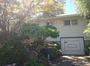 9215 31st Ave SW, Seattle, WA 98126