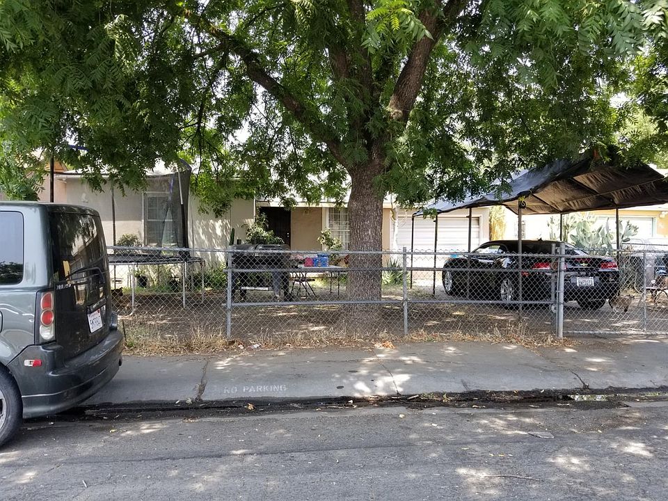 2nd image of 33 Howard St