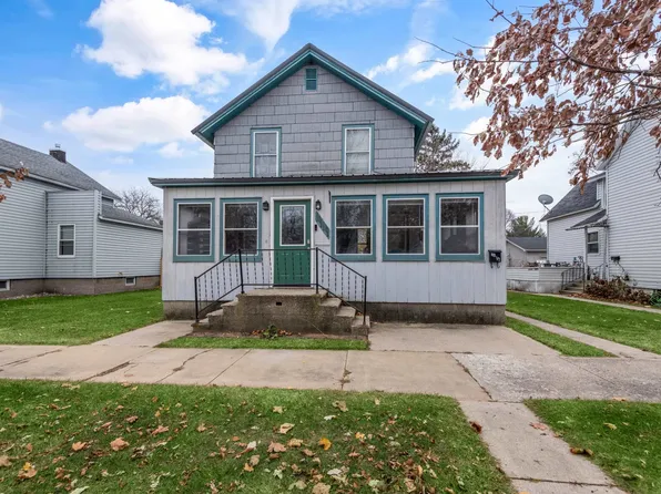 1419 Sherman St, Marinette, WI 54143