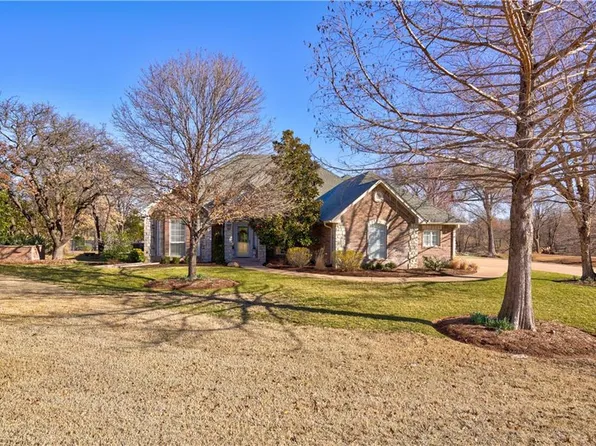 8101 NE 140th St, Edmond, OK 73013