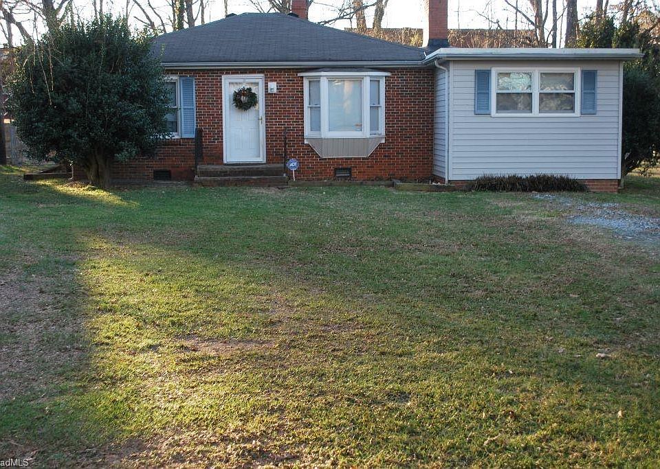 1st image of 2905 Branchwood Dr