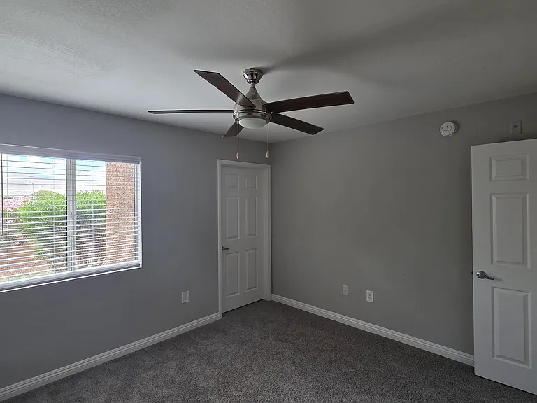 Alterra Apartments — Photo 25