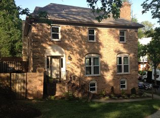 2019 N Brandywine St, Arlington, VA 22207