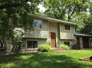 8633 Fawn Lake Dr NE, Stacy, MN 55079