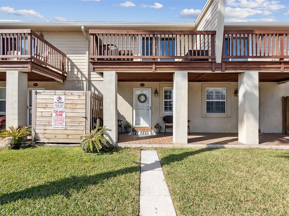 1st image of 833 Tarpon Ave #D