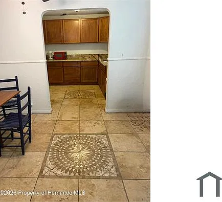 2 bed, 1000 sqft, $1,700 — Photo 3