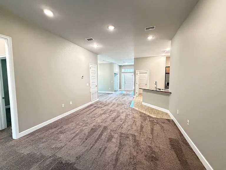 3439 N Burroughs Path — Photo 11
