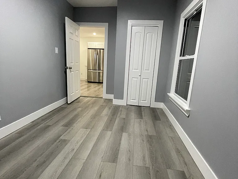 410 Port Richmond Ave #2 — Photo 3