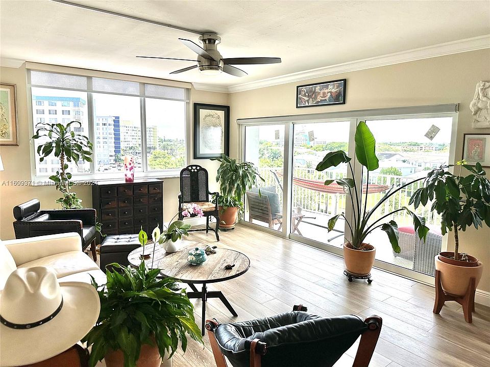 1st image of 4200 Hillcrest Dr APT 619