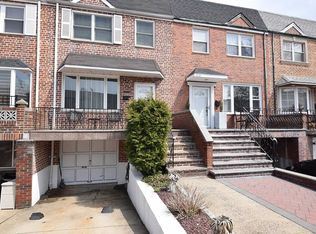 6123 75th Pl, Middle Village, NY 11379