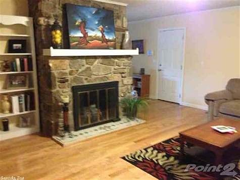 1st image of 166 E Lakeshore Dr