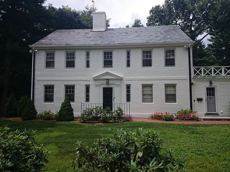 2nd image of 10 Cottage Farm Rd