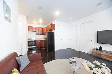 Rented by Platinum Properties