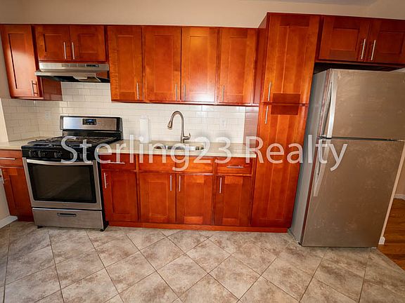 5th image of 23-81 23rd St #2M