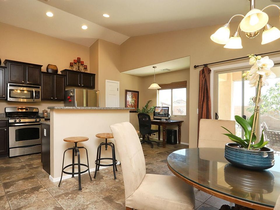 1st image of 1303 W Varese Way