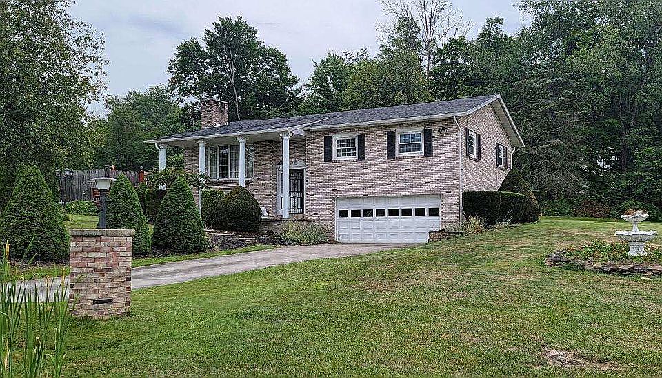 Corner 1/2 acre lot