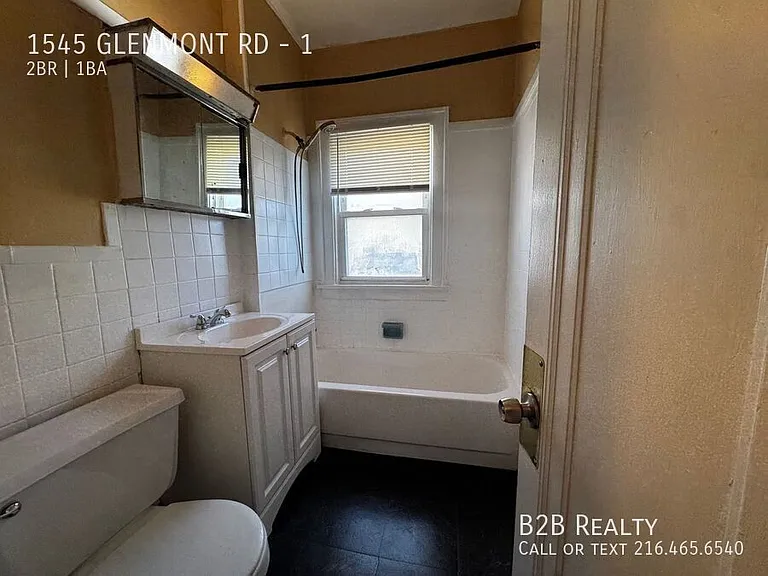 1545 Glenmont Rd #1 — Photo 7